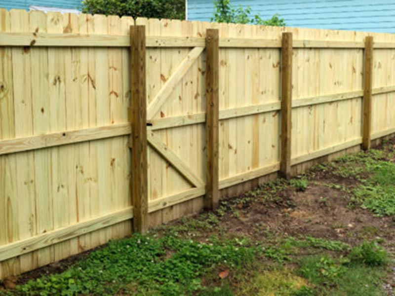 7 Benefits of Installing a Wood Fence for Your Home – Florida State Fence