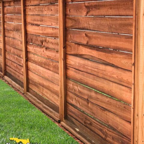 horizontal wood fencing